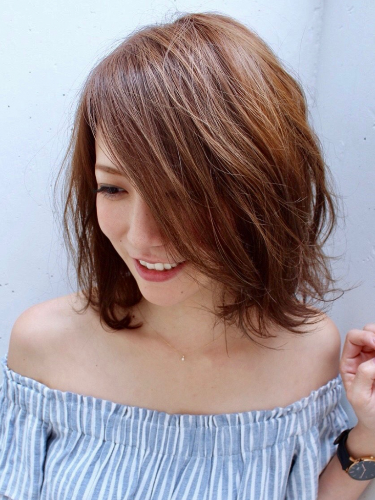 鎌倉の美容室・美容院「グレープバイン（GRAPEVINES） 鎌倉」のヘアスタイル「重軽ボブミディ」の拡大画像