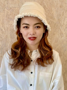 横須賀の美容室・美容院「クレア　グレープバイン（CLAIRE by GRAPEVINES） 横須賀」のスタッフ「荻野 稚菜」