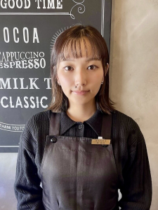 大船のアイラッシュ・ネイルサロン「REMIA ofuna（レミア　オオフナ）」のスタッフ「泉 愛莉」