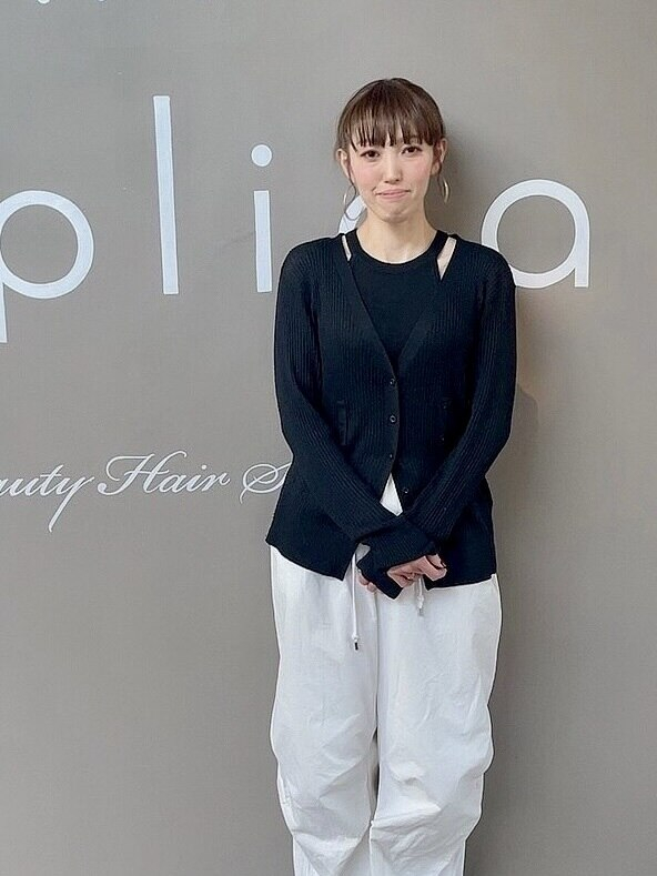 ヘア・ネイルサロンのグレープバイン横浜「Replica Kamiooka 」のスタッフ「大西 絵美」の画像