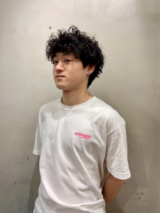 辻堂にある美容室・美容院「GRAPE VINES Tsujido（グレープバイン　ツジドウ）」のスタッフ「Ryodai」