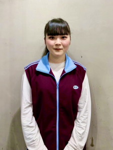辻堂にある美容室・美容院「GRAPE VINES Tsujido（グレープバイン　ツジドウ）」のスタッフ「Seina」
