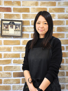 横須賀中央のアイラッシュ・ネイルサロン「シャロン　レミア（CHALLON by REMIA）」のスタッフ「HATORI」
