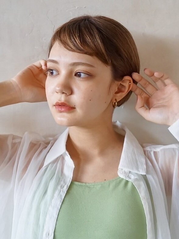 ヘアサロンのReplica[レプリカ]戸塚「Replica Totsuka【Short Bob style specialized salon】」のヘアスタイル「クールショートボブ/オン眉」の拡大画像