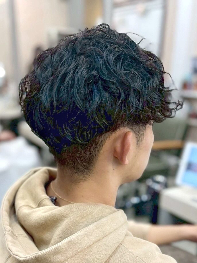 ヘアサロンのReplica[レプリカ]戸塚「Replica Totsuka【Short Bob style specialized salon】」のヘアスタイル「メンズマッシュ×スパイラルパーマ」の拡大画像