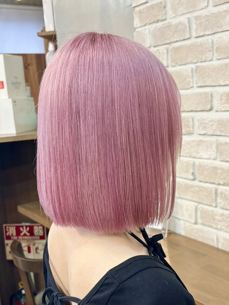 横須賀の美容室・美容院「クレア　グレープバイン（CLAIRE by GRAPEVINES） 横須賀」のヘアスタイル「ホワイトピンク」の拡大画像